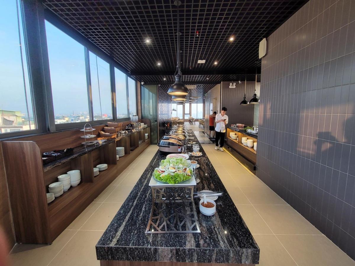 Thanh Long Hotel - Bach Dang Cidade de Ho Chi Minh Exterior foto