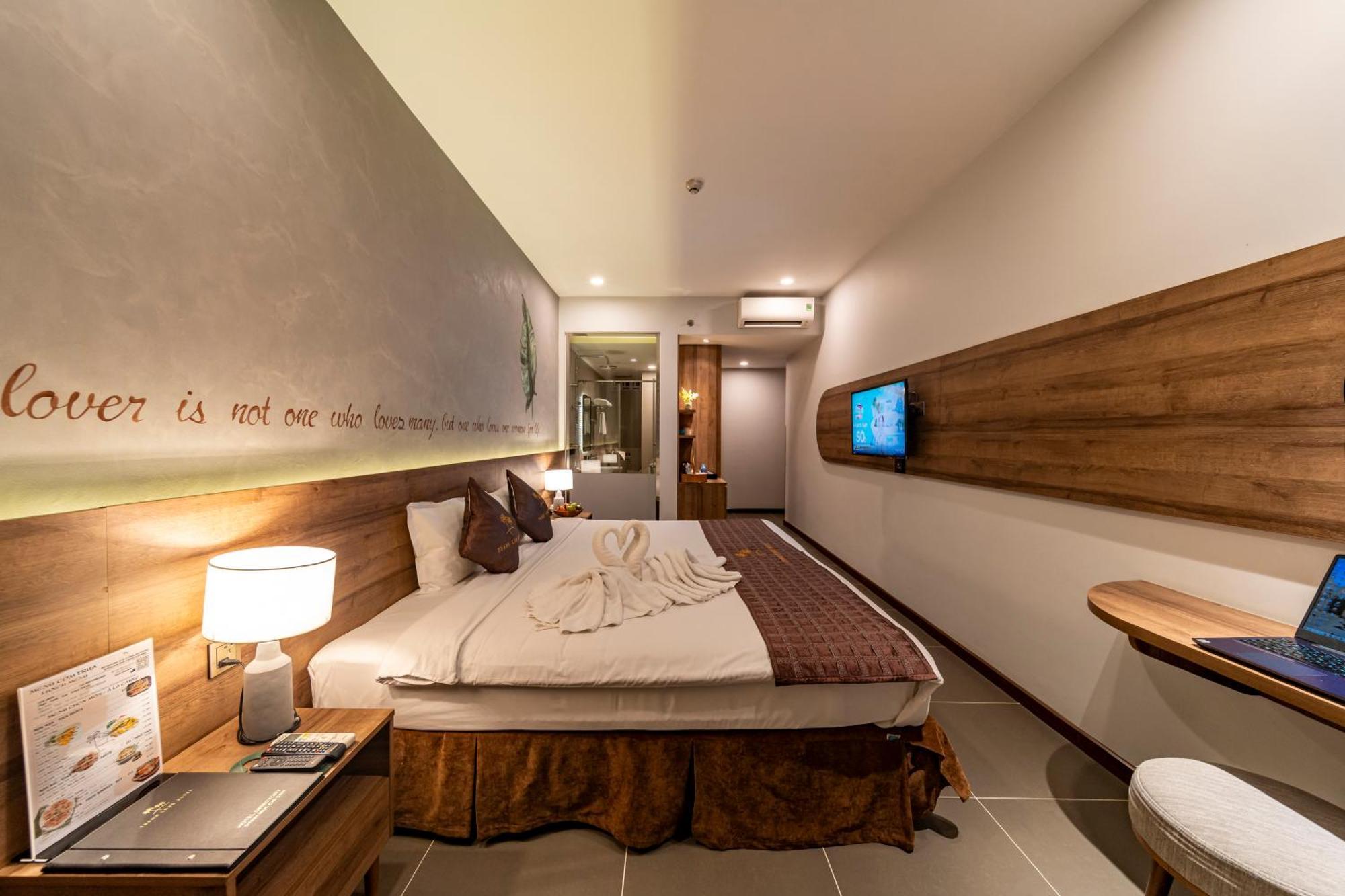 Thanh Long Hotel - Bach Dang Cidade de Ho Chi Minh Exterior foto